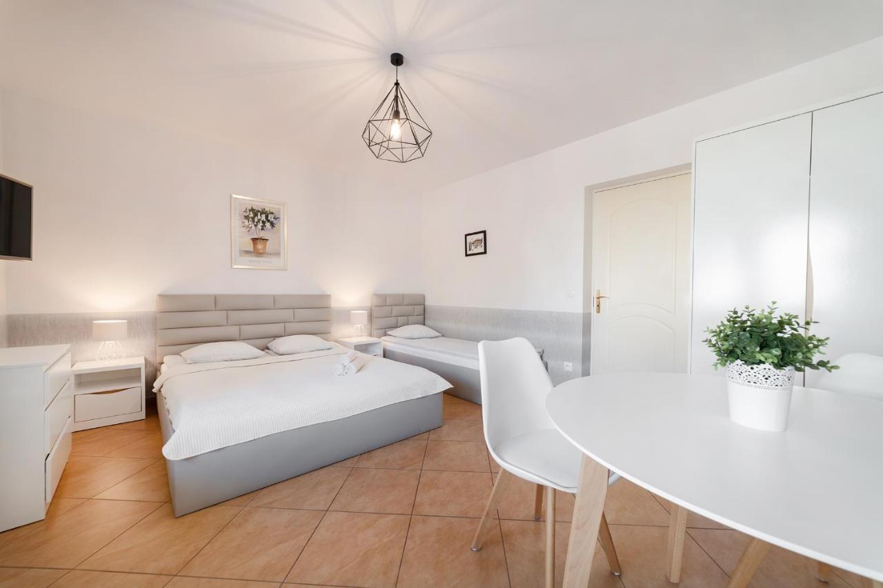 Mario Pokoje - Apartamenty ยาสตาร์เนีย ภายนอก รูปภาพ