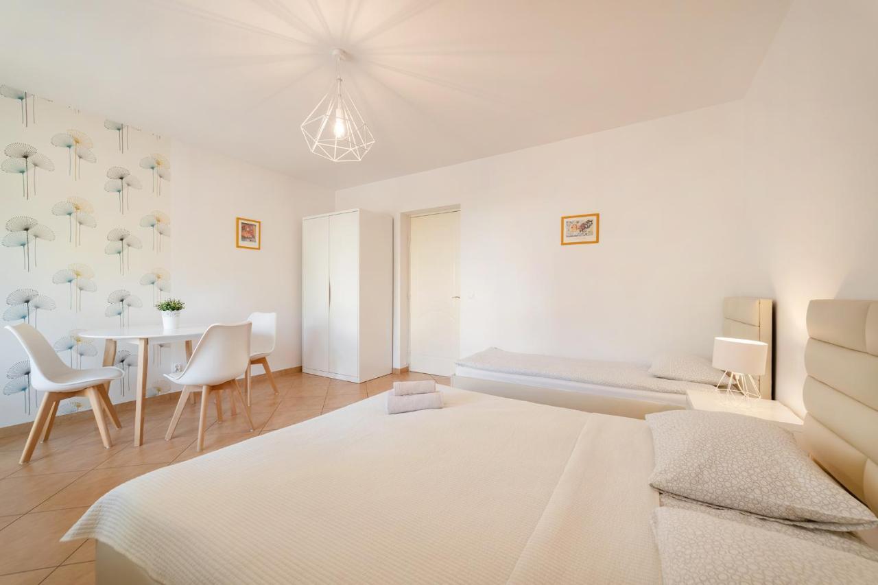 Mario Pokoje - Apartamenty ยาสตาร์เนีย ภายนอก รูปภาพ